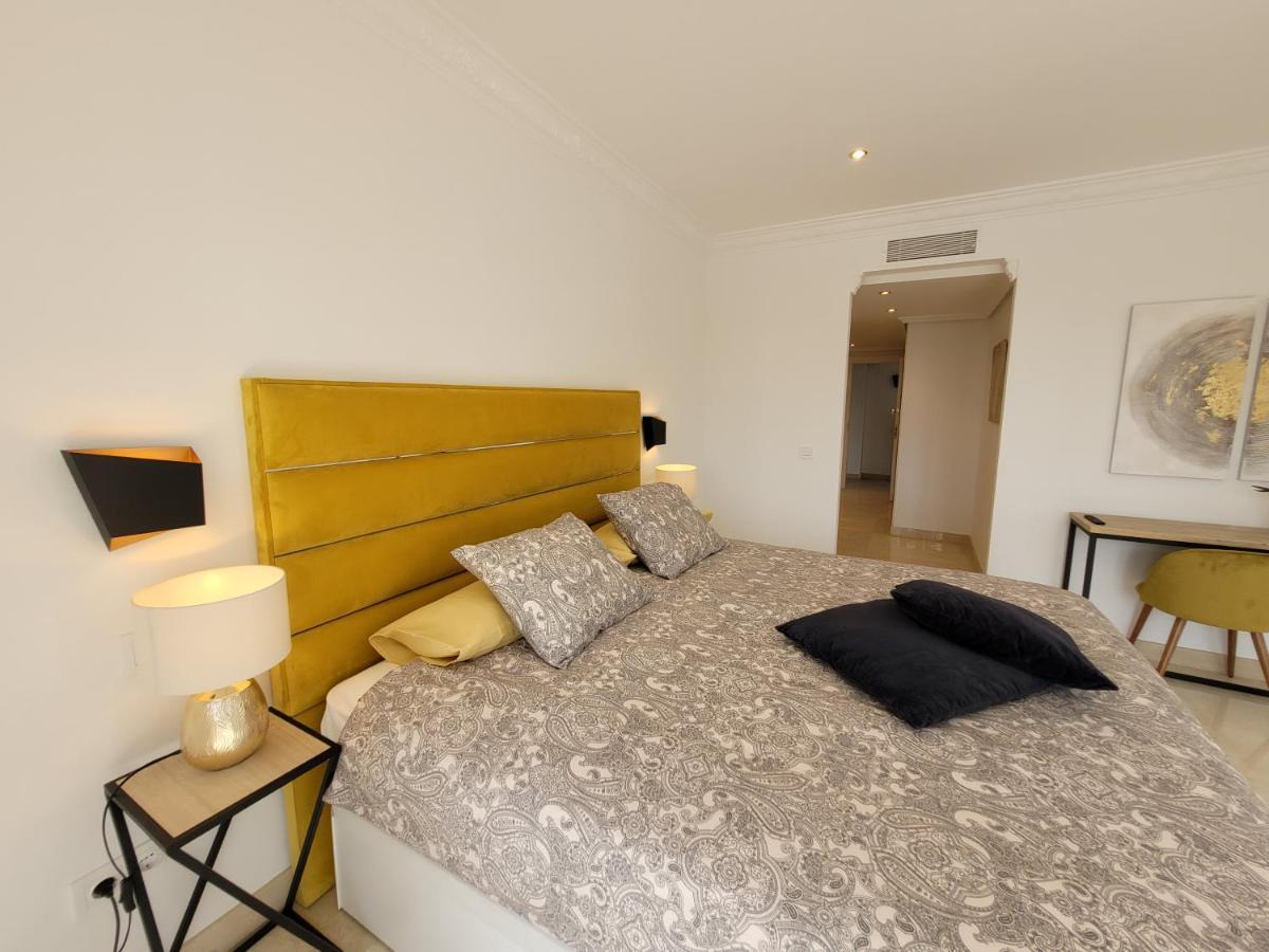 מארבלה Beach And Golf Resort La Perla Miguel Adults Only מראה חיצוני תמונה
